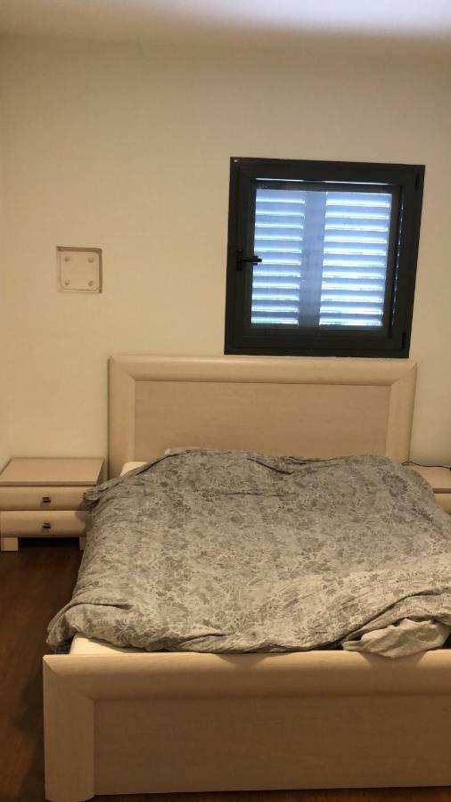 29 Efraim Street Apartment Модиин Экстерьер фото